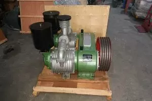 Máy nén khí bồn chở xi măng rời